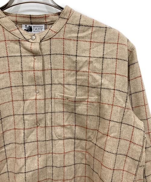 MOUNTAIN DAISY PRODUCTS（マウンテン デイジー プロダクツ）MOUNTAIN DAISY PRODUCTS (マウンテン デイジー プロダクツ) クラシックウールシャツ ベージュ サイズ:02 未使用品の古着・服飾アイテム