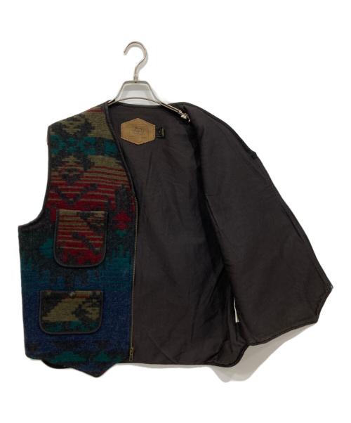 WOOLRICH（ウールリッチ）WOOLRICH (ウールリッチ) ネイティブ柄ウールベスト マルチカラー サイズ:Lの古着・服飾アイテム