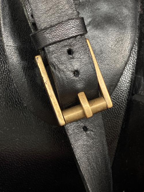 GUCCI（グッチ）GUCCI (グッチ) ベルトスタッズサンダル ブラック サイズ:35 1/2の古着・服飾アイテム