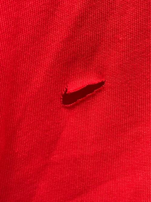 NIKE（ナイキ）NIKE (ナイキ) JACQUEMUS (ジャックムス) ロゴダメージ加工カットソー レッド サイズ:Sの古着・服飾アイテム
