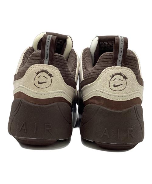 NIKE（ナイキ）NIKE (ナイキ) TRAVIS SCOTT (トラヴィス・スコット) コラボスニーカー ブルー×アイボリー サイズ:28㎝ 未使用品の古着・服飾アイテム