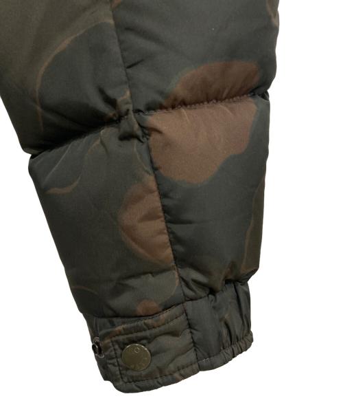MONCLER（モンクレール）MONCLER (モンクレール) マヤ カモ柄ダウンジャケット　C20914036605 カーキ×ブラウン サイズ:3の古着・服飾アイテム