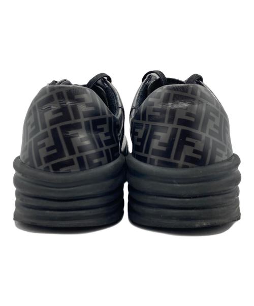 FENDI（フェンディ）FENDI (フェンディ) ズッカ柄レザースニーカー ブラック サイズ:6の古着・服飾アイテム