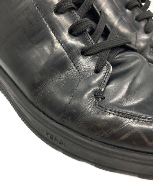 FENDI（フェンディ）FENDI (フェンディ) ズッカ柄レザースニーカー ブラック サイズ:6の古着・服飾アイテム