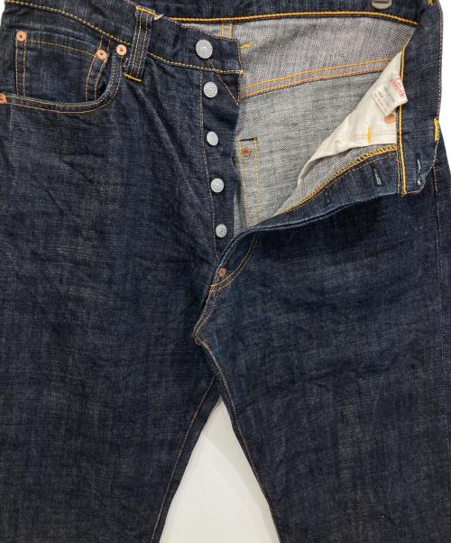 EVISU（エヴィス）EVISU (エヴィス) ボタンフライデニムパンツ インディゴ サイズ:32×35の古着・服飾アイテム