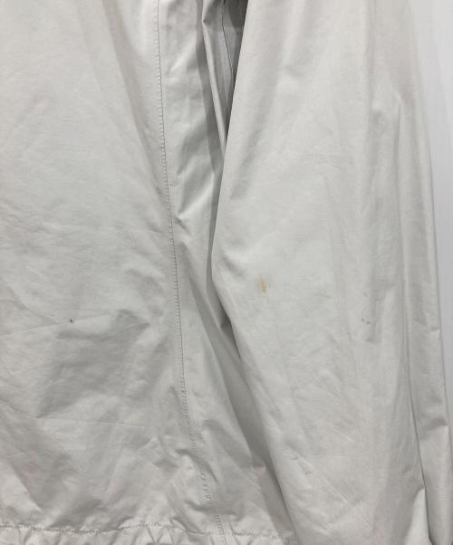 MAMMUT（マムート）MAMMUT (マムート) マウンテンパーカー ホワイト サイズ:Sの古着・服飾アイテム