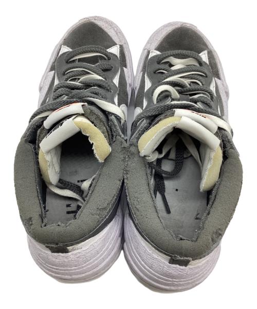 NIKE（ナイキ）NIKE (ナイキ) sacai (サカイ) ローカットスニーカー グレー サイズ:28ｃｍの古着・服飾アイテム