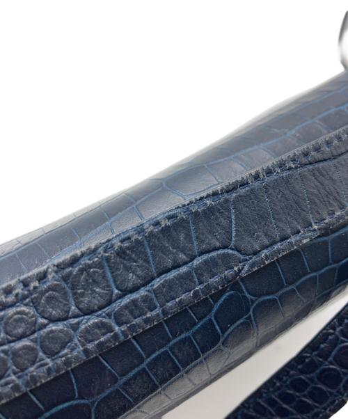 A.P.C.（アーペーセー）A.P.C. (アーペーセー) ハーフムーンバッグショルダーバッグ ネイビーの古着・服飾アイテム