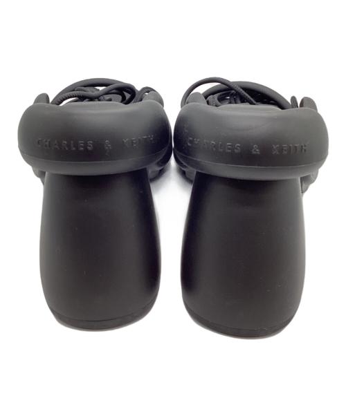 CHARLES & KEITH（チャールズアンドキース）CHARLES & KEITH (チャールズアンドキース) レイラレースアップサンダル ブラック サイズ:38の古着・服飾アイテム