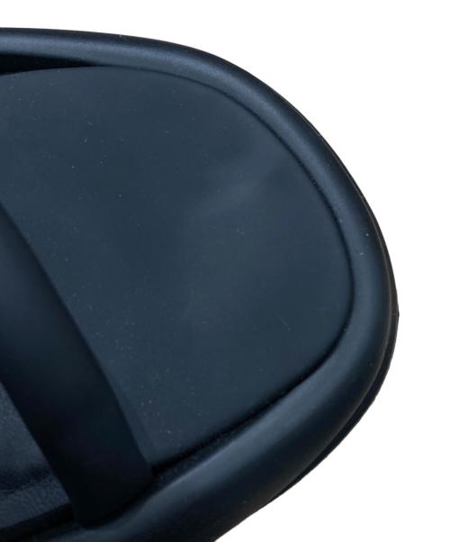 CHARLES & KEITH（チャールズアンドキース）CHARLES & KEITH (チャールズアンドキース) レイラレースアップサンダル ブラック サイズ:38の古着・服飾アイテム