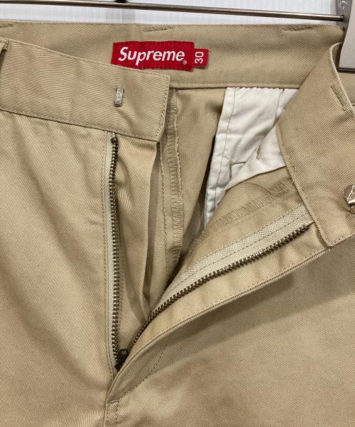 SUPREME（シュプリーム）SUPREME (シュプリーム) チノパン ベージュ サイズ:30の古着・服飾アイテム