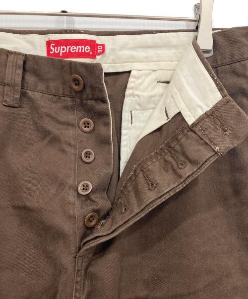 SUPREME（シュプリーム）SUPREME (シュプリーム) ピンナップ ガール ロゴ ワッペン チノパン ブラウン サイズ:30の古着・服飾アイテム