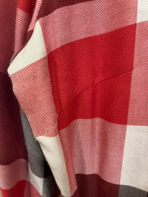 BLUE LABEL CRESTBRIDGE（ブルーレーベルクレストブリッジ）BLUE LABEL CRESTBRIDGE (ブルーレーベルクレストブリッジ) エアリーツイルワンピース レッド サイズ:38の古着・服飾アイテム