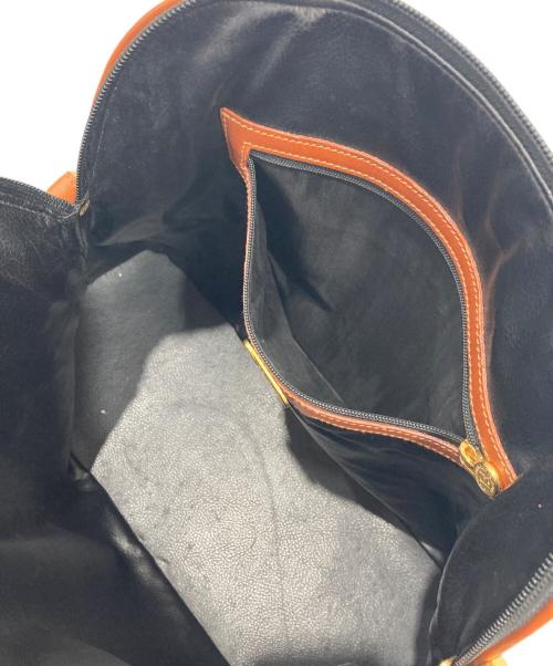 FENDI（フェンディ）FENDI (フェンディ) PVCレザーハンドバッグ ベージュの古着・服飾アイテム