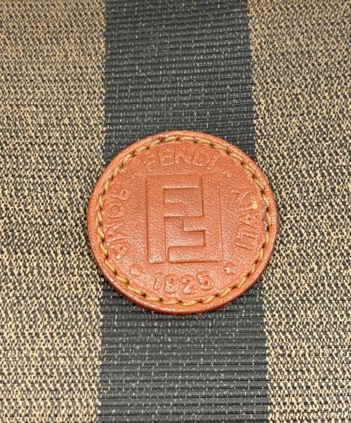 FENDI（フェンディ）FENDI (フェンディ) PVCレザーハンドバッグ ベージュの古着・服飾アイテム