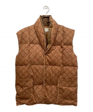 中古・古着通販】CELINE (セリーヌ) マカダム柄ダウンベスト ベージュ 中古・古着通販】CELINE (セリーヌ) マカダム柄ダウンベスト ベージュ