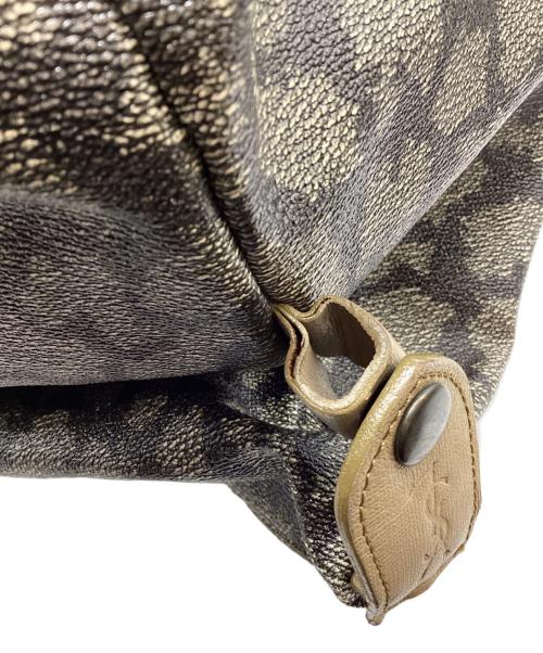 Yves Saint Laurent（イヴサンローラン）Yves Saint Laurent (イヴサンローラン) ジラフ柄 PVCボストンバッグ ベージュの古着・服飾アイテム