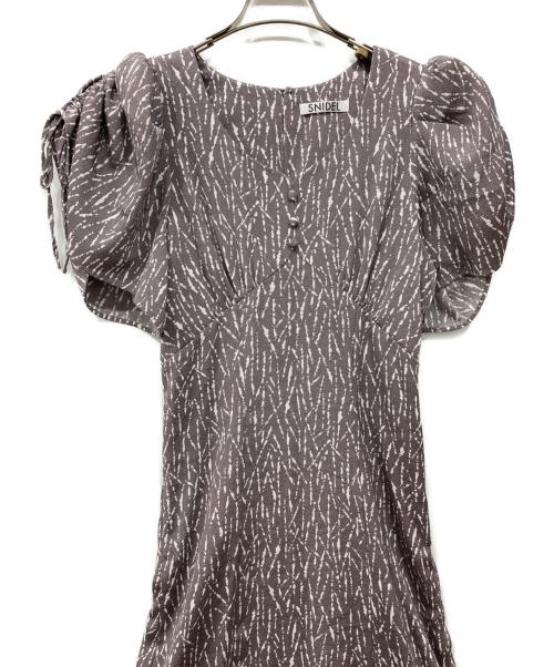 Snidel（スナイデル）Snidel (スナイデル) SusTainaバリエプリントワンピース パープル サイズ:1の古着・服飾アイテム