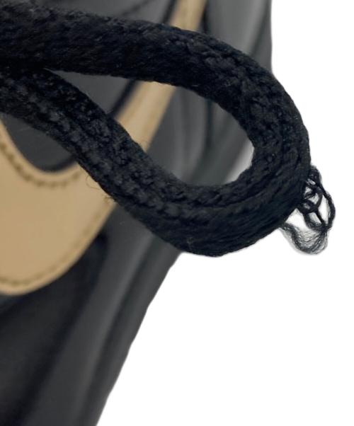 NIKE（ナイキ）NIKE (ナイキ) ハイカットスニーカー ブラック×ゴールド サイズ:25.5㎝の古着・服飾アイテム