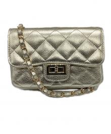 AULENTTI（オウレンティ）の古着「キルティングバッグ」｜ゴールド