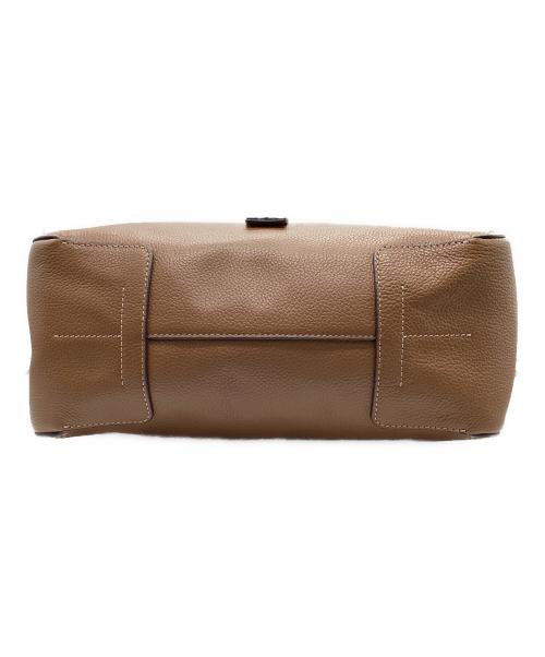 FURLA（フルラ）FURLA (フルラ) ホーボーショルダーバッグ ブラウンの古着・服飾アイテム