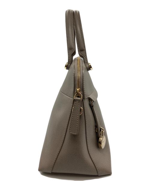 FURLA（フルラ）FURLA (フルラ) パイパーショルダーバッグ ベージュの古着・服飾アイテム