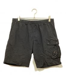 C.P COMPANY（シーピーカンパニー）の古着「カーゴスウィムショーツ」｜ブラック