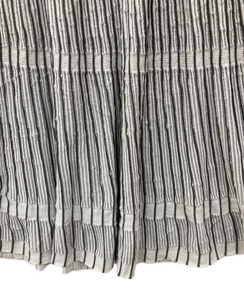 JUSGLITTY（ジャスグリッティー）JUSGLITTY (ジャスグリッティー) ニットワンピース グレー サイズ:1の古着・服飾アイテム