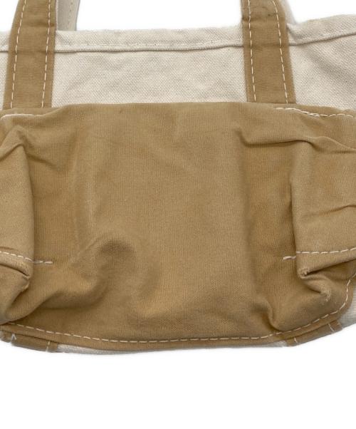 L.L.Bean（エルエルビーン）L.L.Bean (エルエルビーン) REMI RELIEF (レミレリーフ) Canvas Mini Tote Bag ベージュ×アイボリーの古着・服飾アイテム