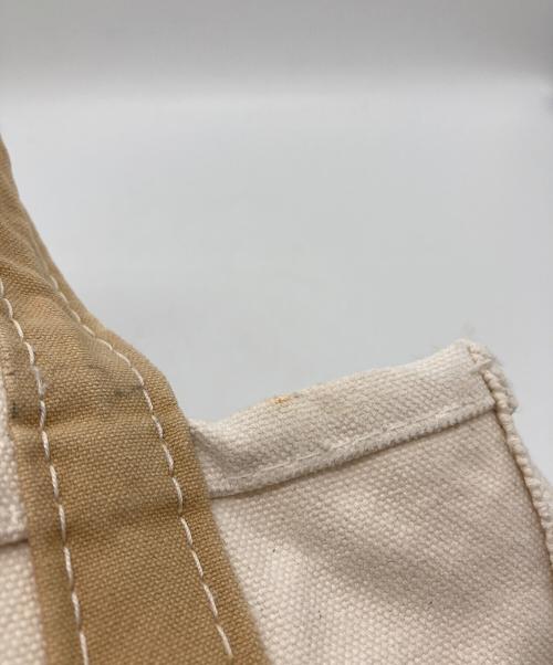 L.L.Bean（エルエルビーン）L.L.Bean (エルエルビーン) REMI RELIEF (レミレリーフ) Canvas Mini Tote Bag ベージュ×アイボリーの古着・服飾アイテム