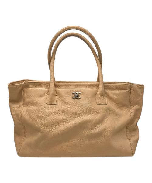 CHANEL（シャネル）CHANEL (シャネル) エグゼクティブトートバッグ ベージュの古着・服飾アイテム
