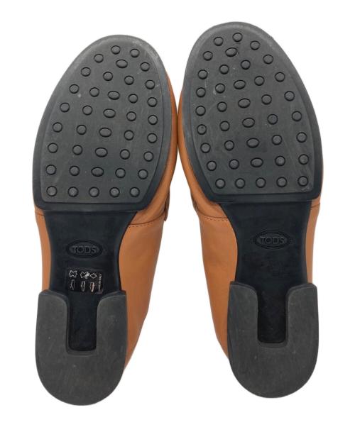 TOD'S（トッズ）TOD'S (トッズ) チェーンビットローファー ベージュ サイズ:38の古着・服飾アイテム