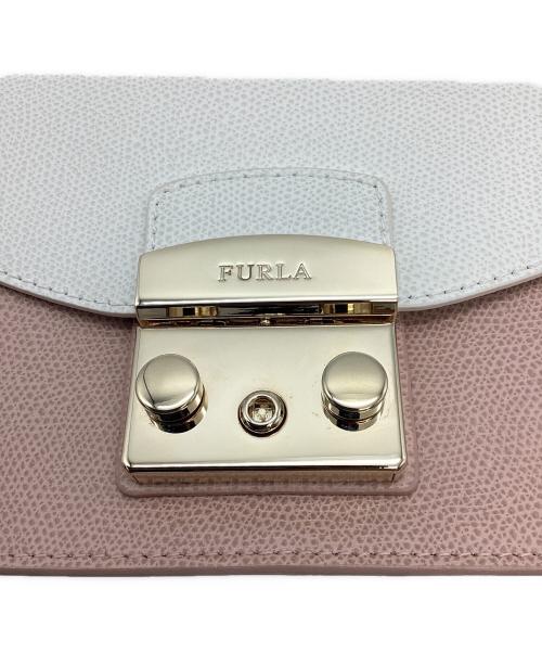 FURLA（フルラ）FURLA (フルラ) メトロポリス チェーンショルダーバッグ ホワイト×ピンクの古着・服飾アイテム