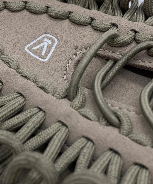 KEEN（キーン）KEEN (キーン) ユニーク サンダル グレー サイズ:27の古着・服飾アイテム