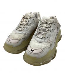 BALENCIAGA（バレンシアガ）の古着「トリプルエス スニーカー」｜ホワイト