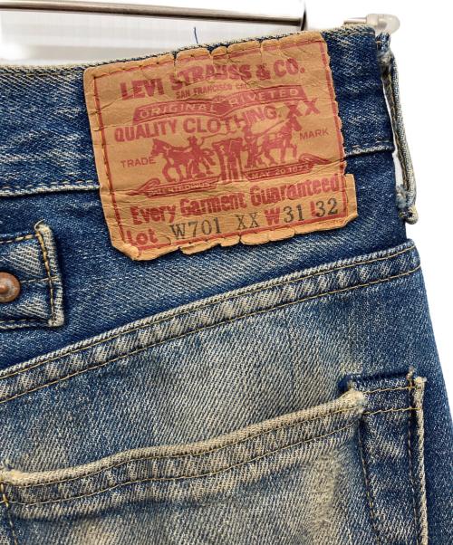 LEVI'S（リーバイス）LEVI'S (リーバイス) W701XX ボタンフライデニムパンツ インディゴ サイズ:31の古着・服飾アイテム