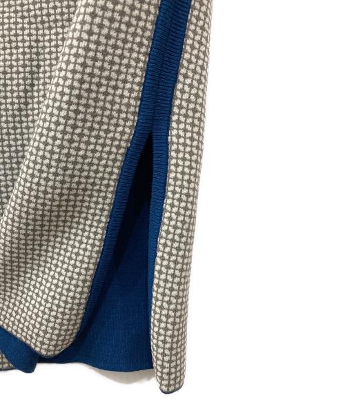 自由区（ジユウク）自由区 (ジユウク) レーヨンストレッチ ジャンパースカート ホワイト サイズ:32の古着・服飾アイテム