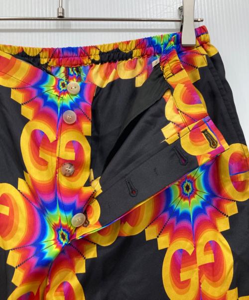 GUCCI（グッチ）GUCCI (グッチ) カレイドスコープシルクGGハーフパンツ ブラック×イエロー サイズ:46の古着・服飾アイテム