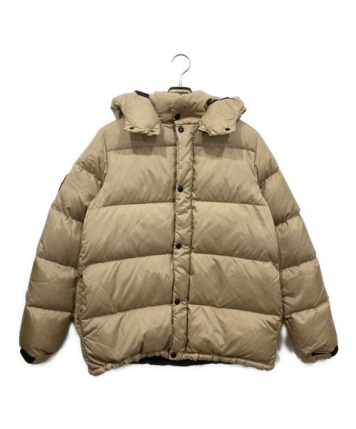 ARCTIC EXPLORER（アークティックエクスプローラー）ARCTIC EXPLORER (アークティックエクスプローラー) FANAT/ファナトダウンジャケット ベージュ サイズ:Mの古着・服飾アイテム