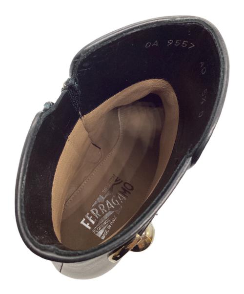 Salvatore Ferragamo（サルヴァトーレ フェラガモ）Salvatore Ferragamo (サルヴァトーレ フェラガモ) ショートブーツ ブラック サイズ:SIZE 5 1/2(23cm)の古着・服飾アイテム