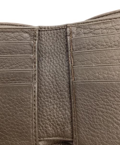 BOTTEGA VENETA（ボッテガベネタ）BOTTEGA VENETA (ボッテガベネタ) 2つ折り財布 ブラウンの古着・服飾アイテム