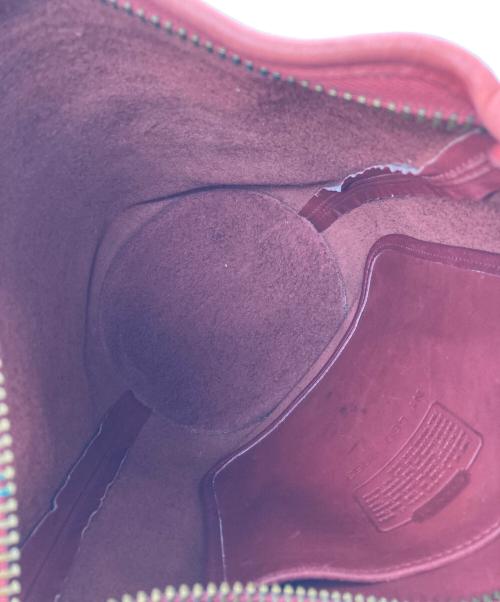 COACH（コーチ）COACH (コーチ) レザーショルダーバッグ レッドの古着・服飾アイテム