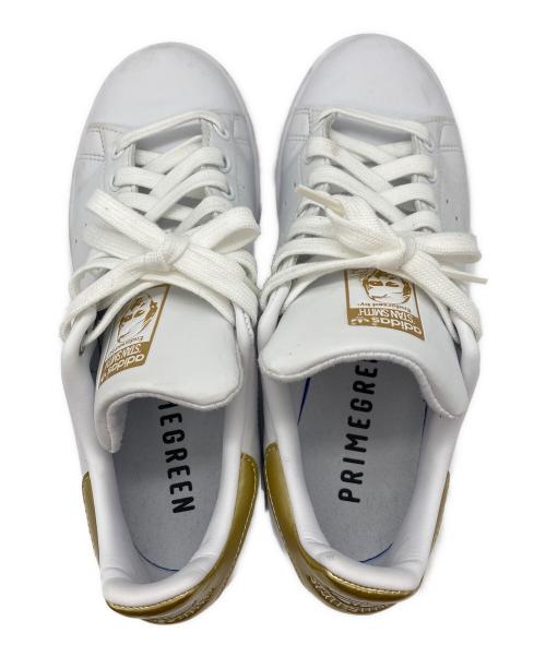 adidas（アディダス）adidas (アディダス) スニーカー ホワイト サイズ:24cmの古着・服飾アイテム