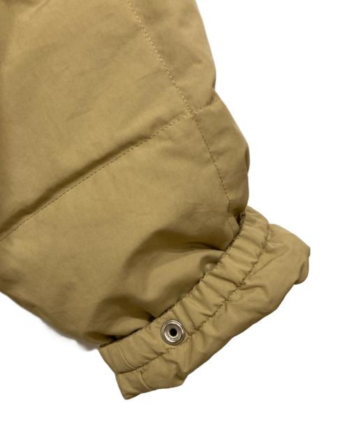KAPTAIN SUNSHINE（キャプテンサンシャイン）KAPTAIN SUNSHINE BEAUTY&YOUTH (ビューティーアンドユース) Expendition Down Jacket / 別注 エクスペディション ダウンジャケット ベージュ サイズ:38 未使用品の古着・服飾アイテム