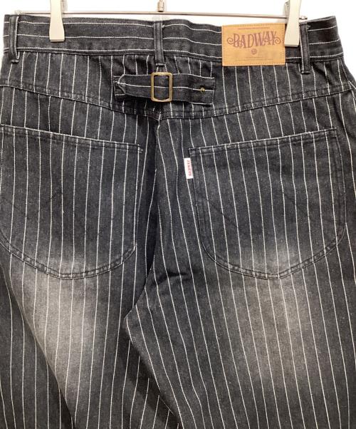 BADWAY（バッドウェイ）BADWAY (バッドウェイ) グランジストライプデニムパンツ ブラック サイズ:Lの古着・服飾アイテム