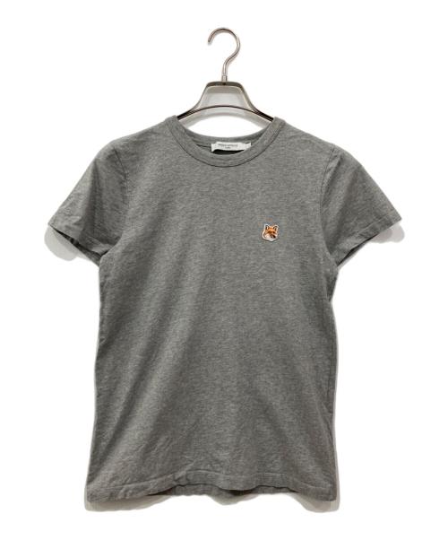 maison kitsune（メゾンキツネ）MAISON KITSUNE (メゾンキツネ) ワンポイントTシャツ グレー サイズ:Sの古着・服飾アイテム