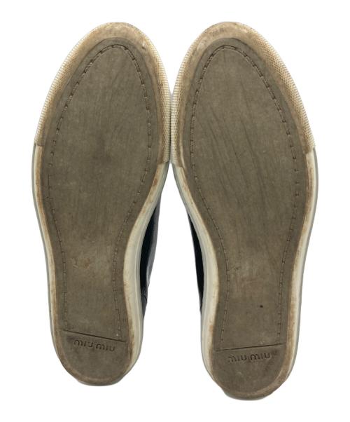 MIU MIU（ミュウミュウ）MIU MIU (ミュウミュウ) メタルトゥハイカットスニーカー ブラック×シルバー サイズ:38の古着・服飾アイテム