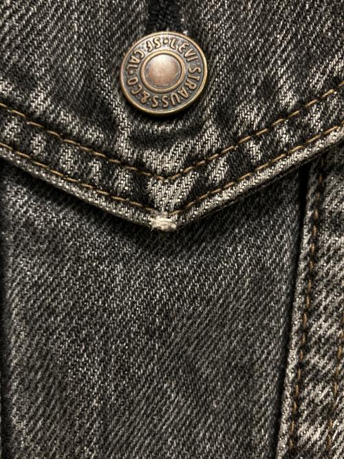 LEVI'S（リーバイス）LEVI'S (リーバイス) 先染めデニムジャケット ブラック サイズ:40の古着・服飾アイテム