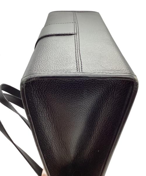 Yves Saint Laurent（イヴサンローラン）Yves Saint Laurent (イヴサンローラン) レザーハンドバッグの古着・服飾アイテム