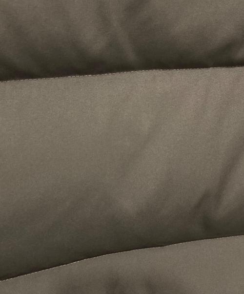 stussy（ステューシー）stussy (ステューシー) ダウンベスト ブラウン サイズ:Mの古着・服飾アイテム